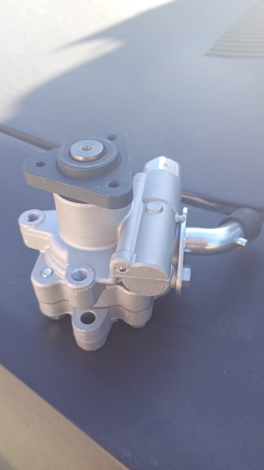 BOMBA DIRECCION HIDRAULICA MG3 NEW