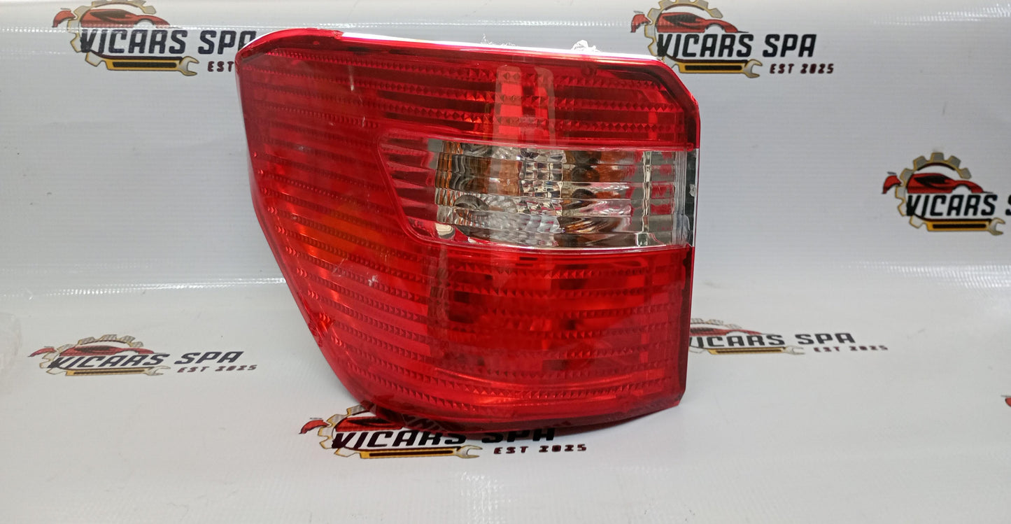 FAROL EXTERIOR IZQUIERDO BRILLANCE X30